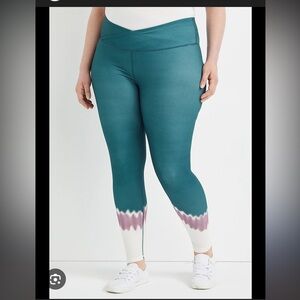 Maurice’s Tie Dye Crossover Leggings - size XL